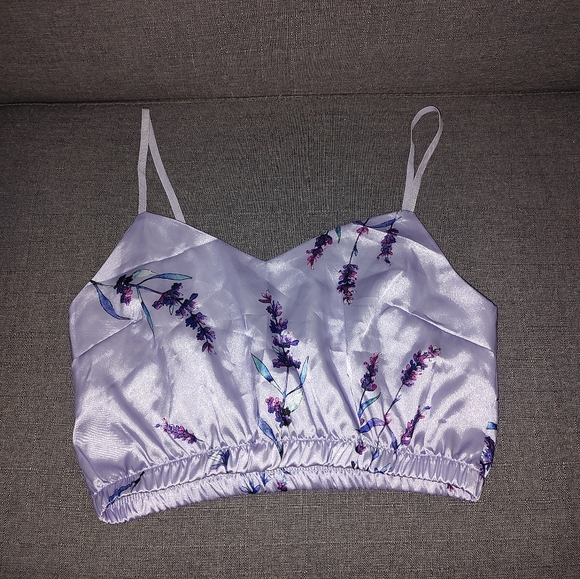 Flower Print Satin Pajama 2 pieces Set Size XS-S - Picture 3 of 5